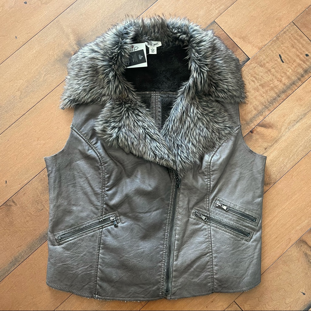 Bnwt Tribal Jeans Vest With Fur Size Large